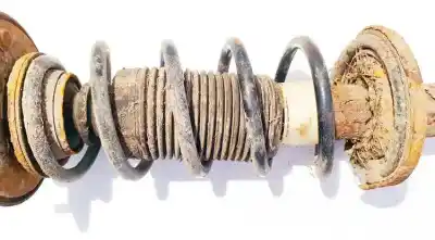 Second-hand car spare part shock absorber spring for mitsubishi colt vi (z3_a, z2_a) 1.3 (z21a) oem iam references 