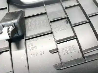 Pezzo di ricambio per auto di seconda mano plastiche per citroen c4 picasso ii 1.6 bluehdi 120 riferimenti oem iam m46118  