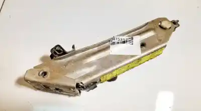Pezzo di ricambio per auto di seconda mano cric di sollevamento per volkswagen passat variant (3c5) 1.9 tdi riferimenti oem iam 8l0011031a  