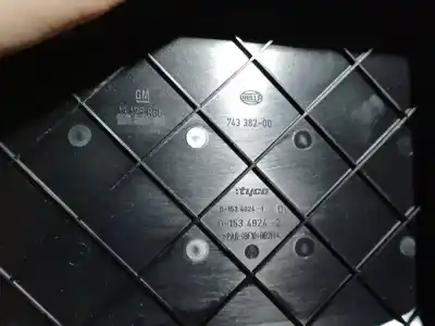 Second-hand car spare part fuse box unit for bmw 3 (e30) m3 2.3 oem iam references 13125865  13 125 865, 743 382-00, 74338200