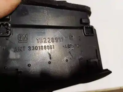 Автозапчасти б/у аэрационная решетка за bmw 3 (e30) m3 2.3 ссылки oem iam 13228917  13228917, akt 330188061, akt330188061