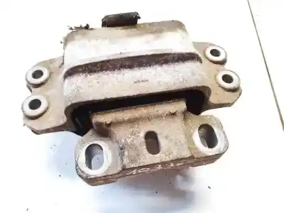 Second-hand car spare part engine support for opel kadett e fastback (t85) 1.4 s (c08, c48, d08, d48) oem iam references 1k0199555  