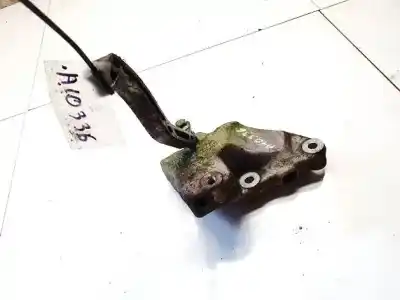 Second-hand car spare part engine support for opel kadett e fastback (t85) 1.4 s (c08, c48, d08, d48) oem iam references 1k0199117  