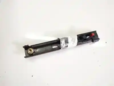 Recambio de automóvil de segunda mano de Riel de ajuste del cinturón de seguridad - DELANTERO DERECHO para SAAB 900 I (AC4, AM4) 2.0 I referencias OEM IAM   