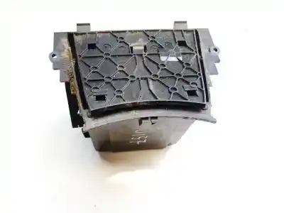 Pezzo di ricambio per auto di seconda mano SCATOLA DI GUANTI per MERCEDES-BENZ W211, 2002.03 - 2006.04 E 200 CDI 75KW 2002.07 - 2008.12 Riferimenti OEM IAM A2116800350  