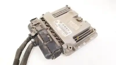 Peça sobressalente para automóvel em segunda mão Centralina De Motor Uce por OPEL KADETT E FASTBACK (T85) 1.4 S (C08, C48, D08, D48) Referências OEM IAM 03G906021PT  0281014051