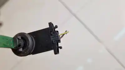 Second-hand car spare part sensor for audi a4 b6 avant (8e5) 2.5 tdi quattro oem iam references 8e0972702  