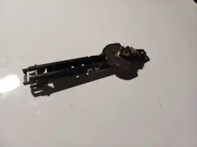 İkinci el araba yedek parçası SOL ÖN KEMER KANCA için AUDI A6 AVANT (C4) 2.5 TDI OEM IAM referansları 4A08578330  