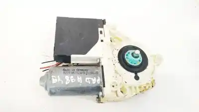 İkinci el araba yedek parçası SAG ÖN CAM MOTORU için VOLKSWAGEN PASSAT B6 (3C2) 2.0 TFSI OEM IAM referansları 1K0959792L  