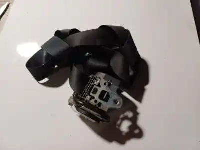 Автозапчасти б/у правый передний ремень безопасности за nissan bluebird hatchback (t72, t12) 1.6 ссылки oem iam 6052743000