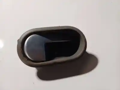 Автозапчастина б/у усередині передня права ручка для nissan bluebird hatchback (t72, t12) 1.6 посилання на oem iam 2s61a2000adw  2s61-a2000-adw, 2s61-a22600-adw, 2s61a22600adw