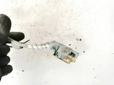 Second-hand car spare part exterior left front door handle for skoda octavia combi (1z5) 2.0 tdi oem iam references   