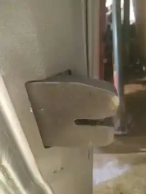 Second-hand car spare part trunk lock for bmw 3 (e30) m3 2.3 oem iam references   