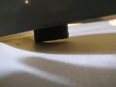 Автозапчасти б/у амортизаторы багажника/двери за volkswagen passat variant (3b5) 1.9 tdi ссылки oem iam 