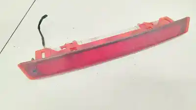 Second-hand car spare part central brake light for nissan bluebird hatchback (t72, t12) 1.6 oem iam references 7s7113a601bd