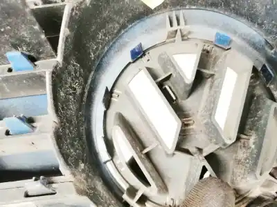 Pezzo di ricambio per auto di seconda mano griglia anteriore per volkswagen bora variant (1j6) 1.9 tdi riferimenti oem iam 1j5853601a  