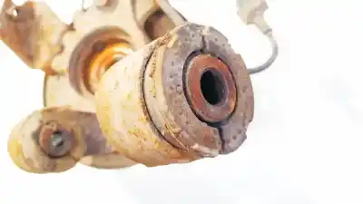 Second-hand car spare part rear right knuckle for honda cr-v (rd8) 2.0 vtec cat oem iam references   