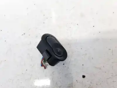 Peça sobressalente para automóvel em segunda mão botão / interruptor elevador vidro dianteiro esquerdo por opel omega b 2.0 16v cat (x 20 xev / l34) referências oem iam 