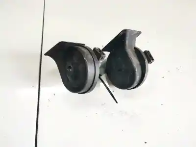Second-hand car spare part Horn for VOLKSWAGEN PASSAT VARIANT (3B5) 1.9 TDI OEM IAM references   