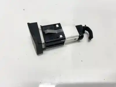Pezzo di ricambio per auto di seconda mano interruttore per opel kadett e fastback (t85) 1.4 s (c08, c48, d08, d48) riferimenti oem iam 3c0927117c  30307