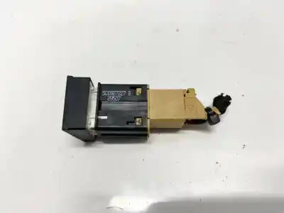 Pezzo di ricambio per auto di seconda mano pezzi vari per opel kadett e fastback (t85) 1.4 s (c08, c48, d08, d48) riferimenti oem iam 3c0927227b  