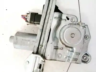 Автозапчастина б/у двиг скла задне ліво для opel astra h caravan 1.9 cdti посилання на oem iam 0130821991  