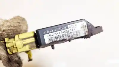 Peça sobressalente para automóvel em segunda mão sensor por opel corsa a fastback (s83) 1.2 i (f08, m08, f68, m68) referências oem iam 77930sfej110m2  77930-sfe-j110-m2
