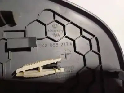 Pezzo di ricambio per auto di seconda mano plastica per opel kadett e fastback (t85) 1.4 s (c08, c48, d08, d48) riferimenti oem iam 1k0858247a  1k0 858 247 a