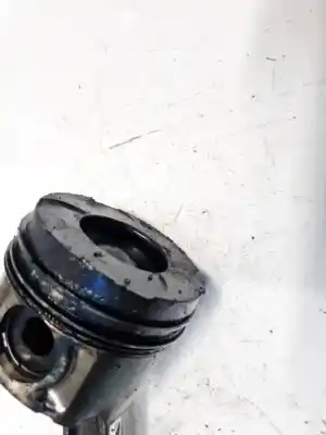 Second-hand car spare part piston for opel meriva b 1.7 16v cdti oem iam references   