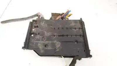 Автозапчасти б/у блок реле/предохранителей за nissan bluebird hatchback (t72, t12) 1.6 ссылки oem iam av6t14a067bb  av6t-14a067-bb
