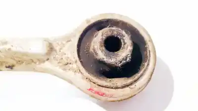 Автозапчастина б/у передній прав верхні рычаг підвіски для volkswagen passat variant (3b5) 1.9 tdi посилання на oem iam 8d0407506h  