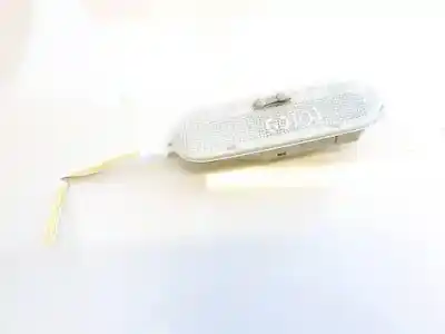 Peça sobressalente para automóvel em segunda mão LUZ INTERIOR por MITSUBISHI GALANT IV STATION WAGON (A16_V)  Referências OEM IAM 8200439421  81423XXJ