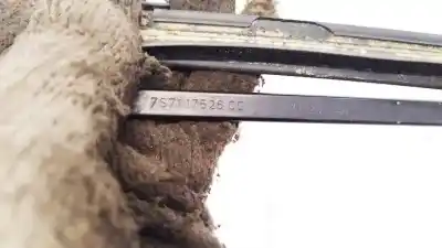 Second-hand car spare part left front windshield wiper arm for nissan bluebird hatchback (t72, t12) 1.6 oem iam references 7s7117526cc  