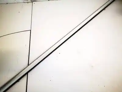 Peça sobressalente para automóvel em segunda mão plásticos por bmw 3 (e30) m3 2.3 referências oem iam 13260071