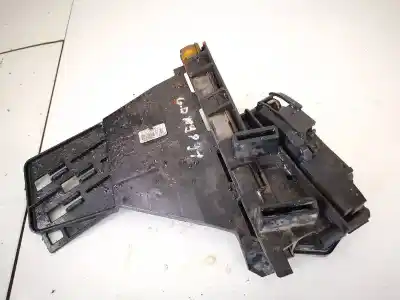 Автозапчастина б/у замок заднього правого дверя для ford fiesta, vi 2012.10 - 2017.12 facelift 1.6 tdci 70kw 2010.02 - 2018.12 facelift посилання на oem iam am5ar26412ae  am5a-r26412-ae