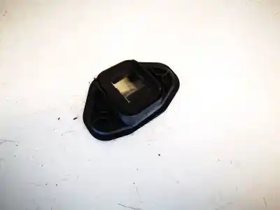 Pezzo di ricambio per auto di seconda mano plastica per bmw 3 (e30) m3 2.3 riferimenti oem iam 13310750  