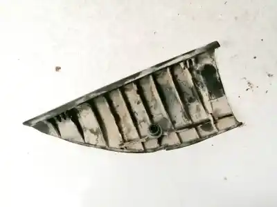Pezzo di ricambio per auto di seconda mano plastica per audi 80 (811/813) 1.8 riferimenti oem iam 8385750  