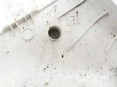 Автозапчастина б/у пластикler для nissan bluebird hatchback (t72, t12) 1.6 посилання на oem iam bm51a03198agw  