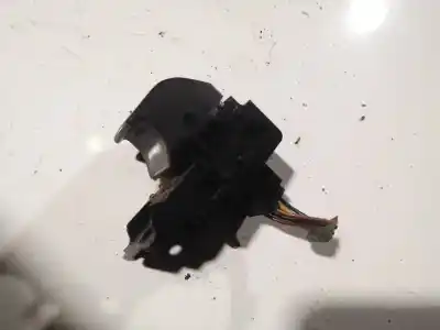 Second-hand car spare part left front power window switch for bmw 3 (e30) m3 2.3 oem iam references   