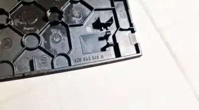 Pezzo di ricambio per auto di seconda mano plastica per opel kadett e fastback (t85) 1.4 s (c08, c48, d08, d48) riferimenti oem iam 3c0863365a  