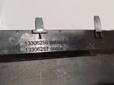 Peça sobressalente para automóvel em segunda mão molduras frontais por bmw 3 (e30) m3 2.3 referências oem iam 13306256  13306256, 13306257