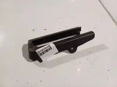 Автозапчастина б/у пластика для audi a4 b6 avant (8e5) 2.5 tdi quattro посилання на oem iam 8e0881479