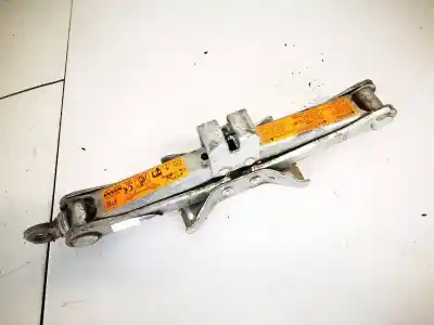 Pezzo di ricambio per auto di seconda mano Cric di sollevamento per NISSAN TIIDA (C11X/SC11X) 1.6 16V CAT Riferimenti OEM IAM 99550EL06C  