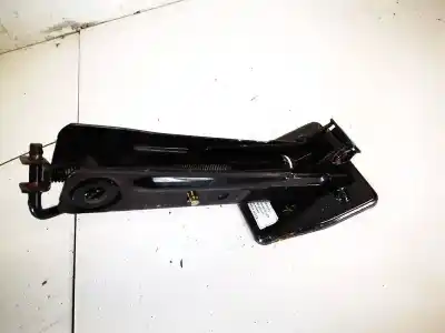 Pezzo di ricambio per auto di seconda mano cric di sollevamento per opel corsa a fastback (s83) 1.3 (f08, m08, f68, m68) riferimenti oem iam   