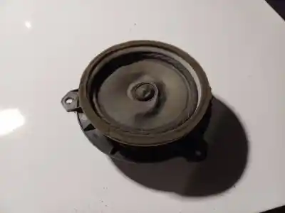 Second-hand car spare part SPEAKER for TOYOTA RAV 4 (A3) 2.2 Turbodiesel CAT OEM IAM references 8688028080  