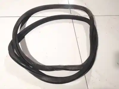 Tweedehands auto-onderdeel deurcontour rubber voor opel kadett e fastback (t85) 1.4 s (c08, c48, d08, d48) oem iam-referenties 