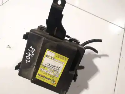 Pezzo di ricambio per auto di seconda mano scatola relè/fusibili per opel corsa a fastback (s83) 1.2 i (f08, m08, f68, m68) riferimenti oem iam 