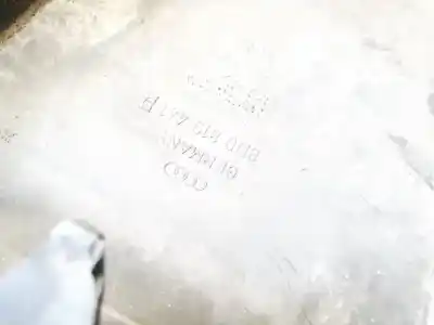 Автозапчасти б/у пластик за volkswagen passat variant (3b5) 1.9 tdi ссылки oem iam 8d0819441e  