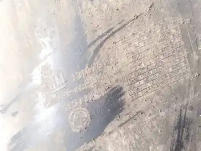 Peça sobressalente para automóvel em segunda mão cave de roda dianteira esquerda por bmw 3 (e30) m3 2.3 referências oem iam 3137174  13107660