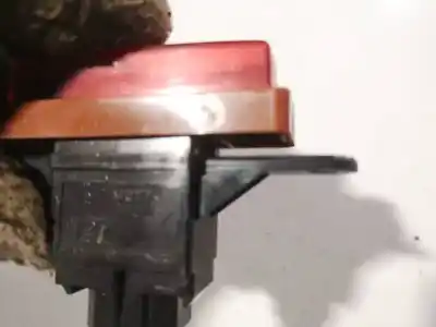 Peça sobressalente para automóvel em segunda mão interruptor 4 piscas - emergência por opel corsa a fastback (s83) 1.2 i (f08, m08, f68, m68) referências oem iam m27705   Peça sobressalente para automóvel em segunda mão interruptor 4 piscas - emergência por opel corsa a fastback (s83) 1.2 i (f08, m08, f68, m68) referências oem iam m27705